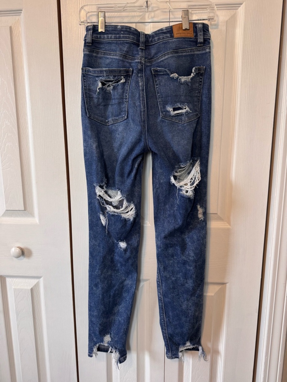 American Eagle Dark Blue Distressed Stretched Jeans Size 00 Regular - Picture 5 of 12